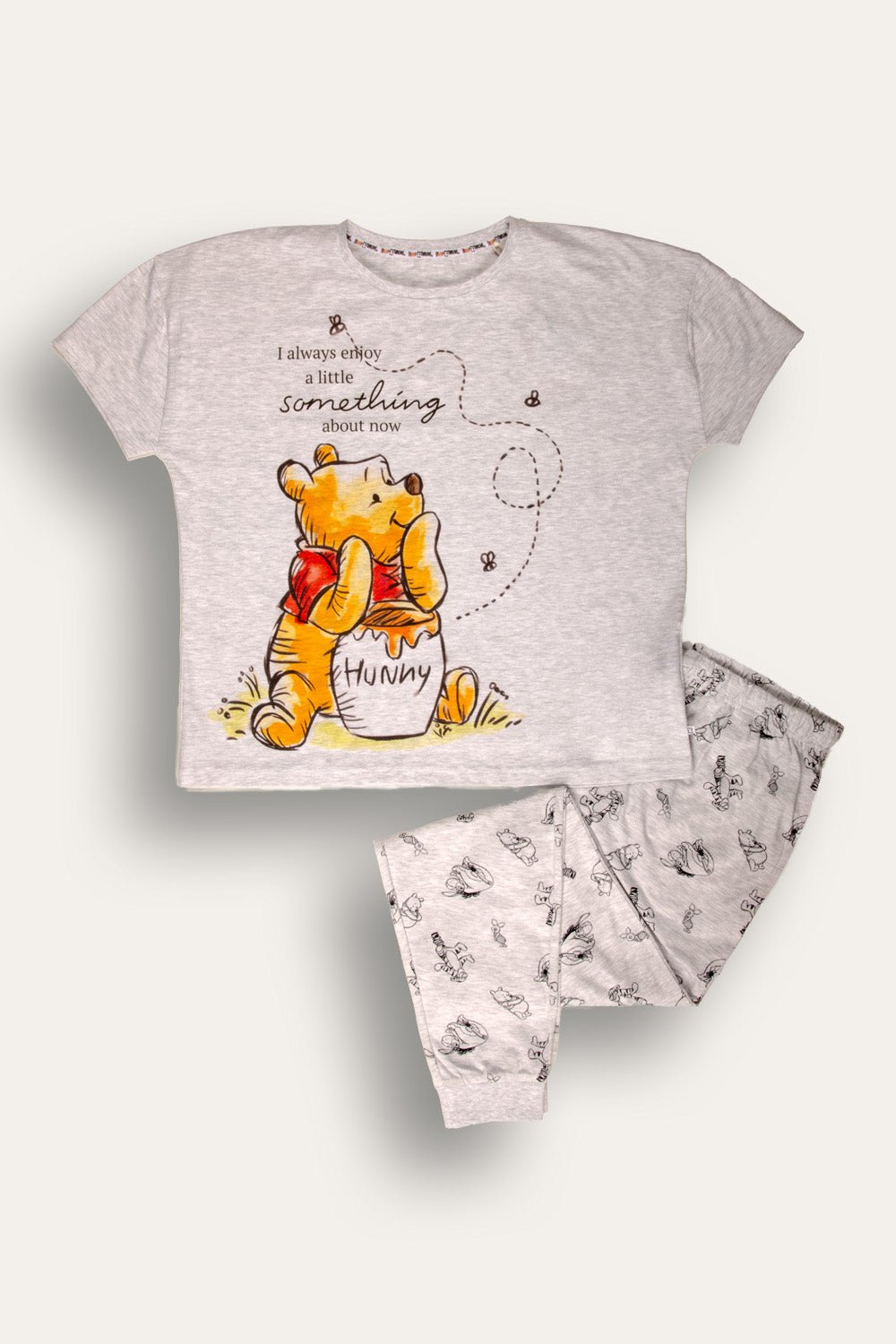 Winnie the Pooh Women's Pyjama Set - Brand Threads